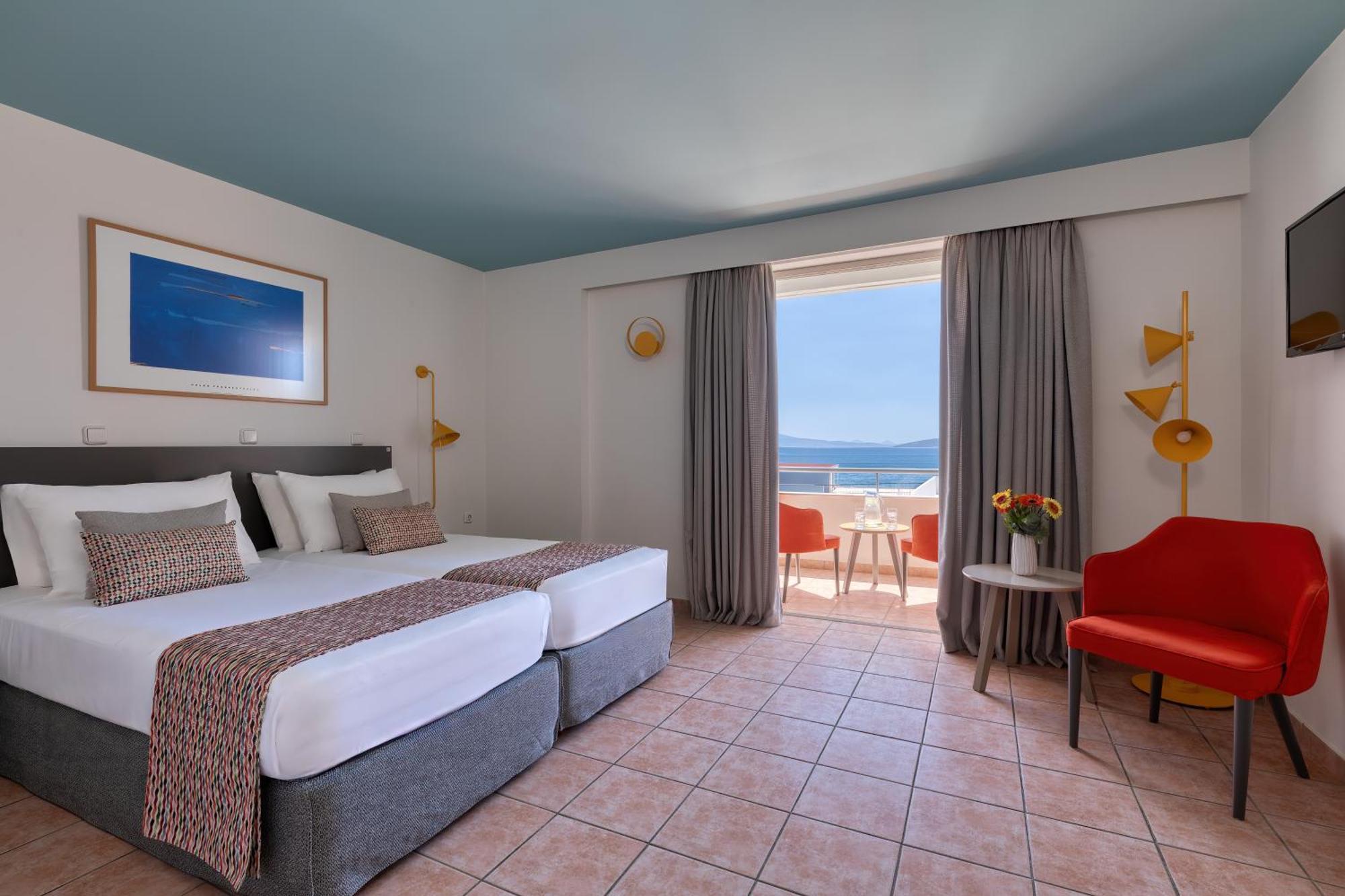 Flisvos Royal Hotel & Suites Tolón Esterno foto