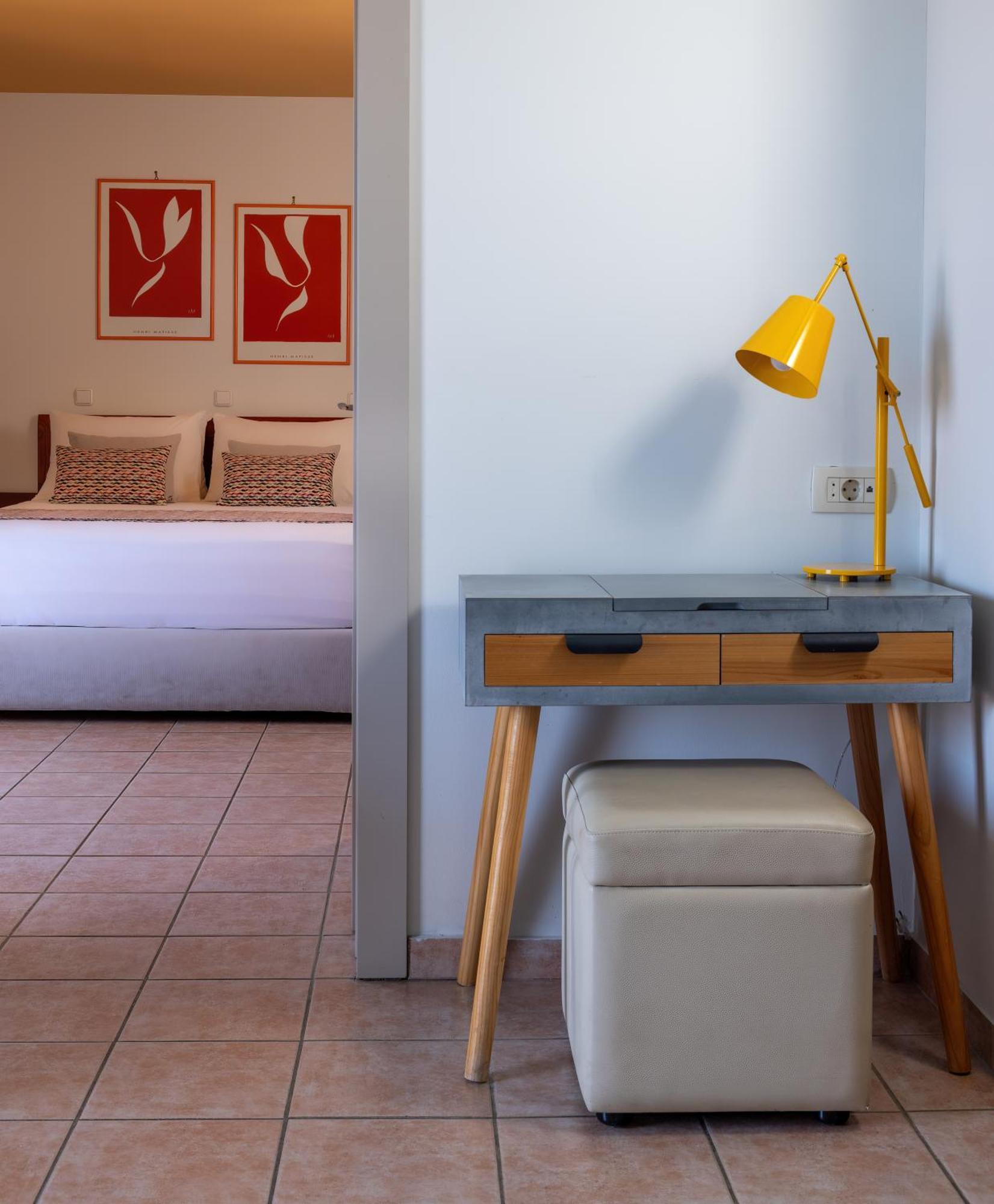 Flisvos Royal Hotel & Suites Tolón Esterno foto